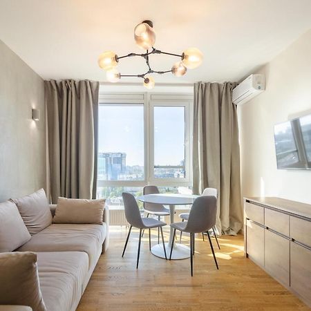 Petrovdom Apartments 220-126-226 In Rc Hofman House, 34 Zolotoustivska Street キエフ エクステリア 写真