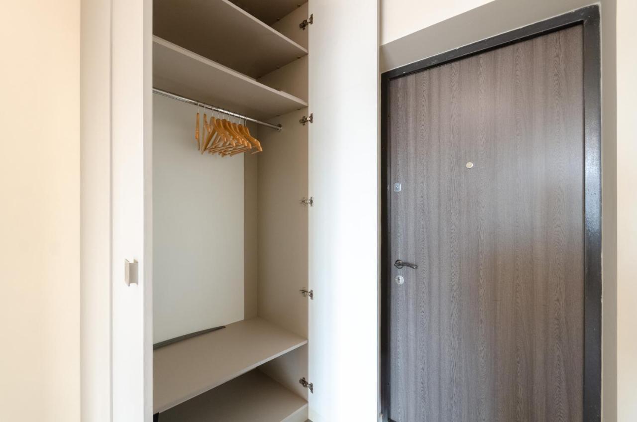 Petrovdom Apartments 220-126-226 In Rc Hofman House, 34 Zolotoustivska Street キエフ エクステリア 写真