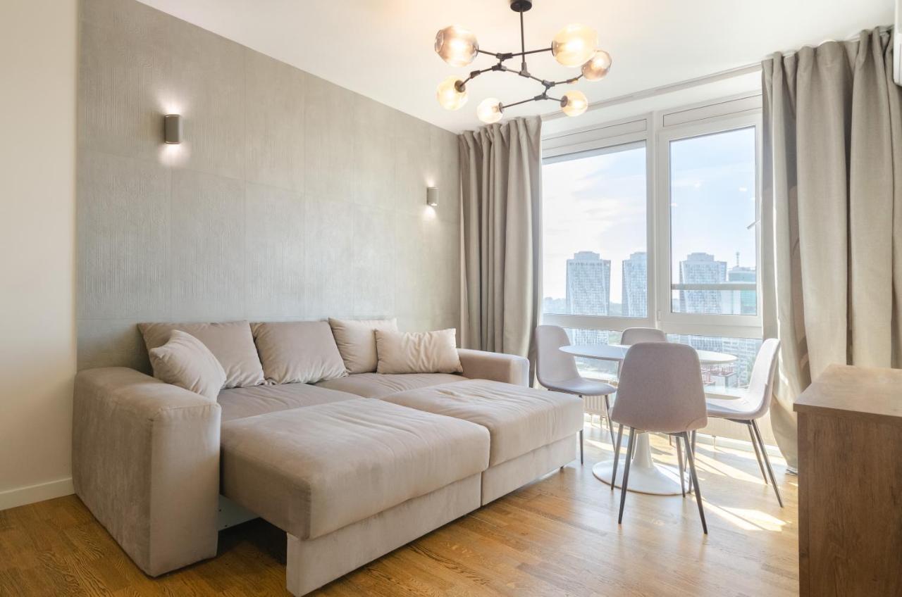 Petrovdom Apartments 220-126-226 In Rc Hofman House, 34 Zolotoustivska Street キエフ エクステリア 写真