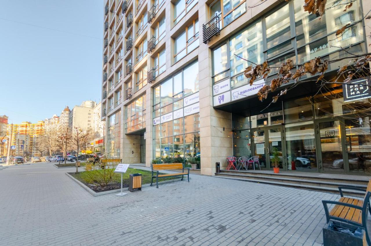 Petrovdom Apartments 220-126-226 In Rc Hofman House, 34 Zolotoustivska Street キエフ エクステリア 写真